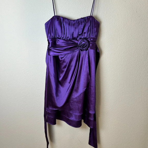 CITY STUDIO Party Dress Purple Satin Pleated Bodice Rosette - size 5 - Picture 4 of 10